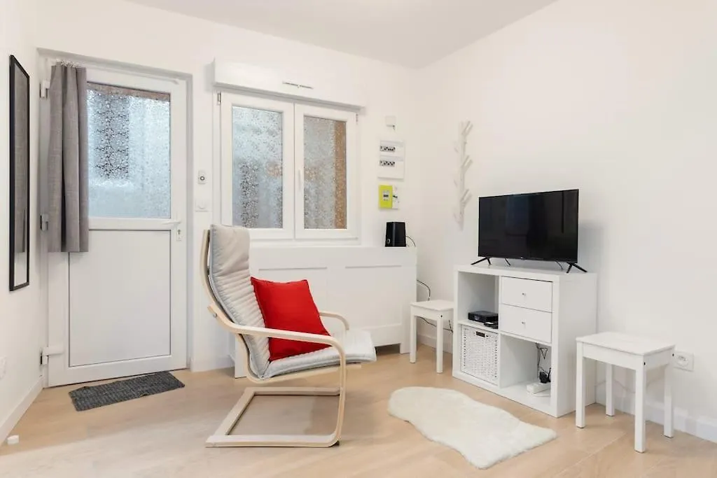 Studio Cosy Hyper-Centre Bourg-en-Bresse 0*,  Francia